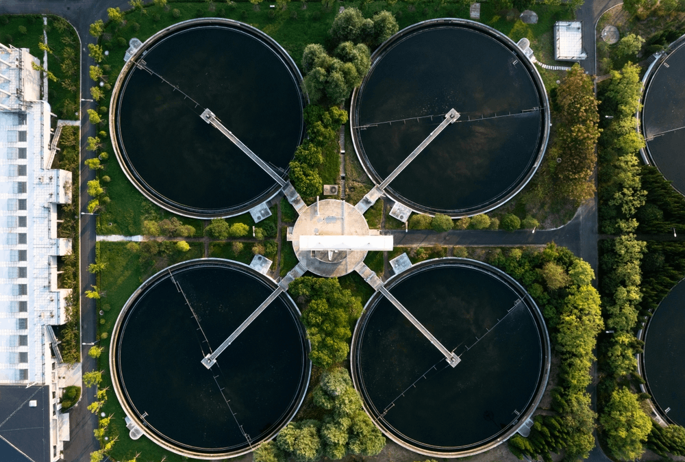 A Guide To Rubber Lining Solutions for Water Treatment Tanks & Clarifiers